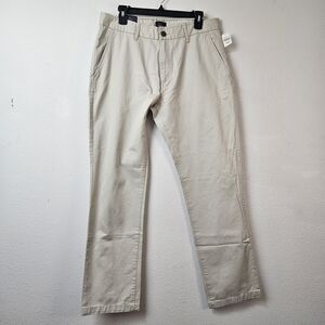 GAP Men's Lived In Tapered Khaki Size 33 X 30 NWT